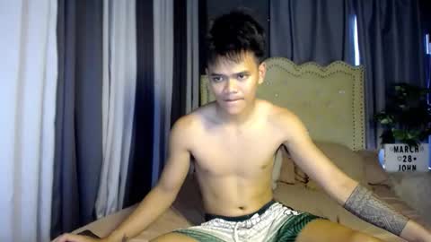 Snapshot of hot_fucker_ chatting on March 2026 05:29:01 AM hot_fucker_ online show from March 2026 05:29:01 AM