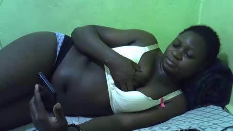 Snapshot of hot_girlly chatting on September 2025 06:30:01 PM hot_girlly online show from September 2025 06:30:01 PM