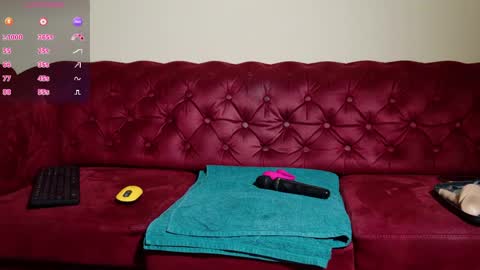 Aly online show from April 2026 07:58:02 PM