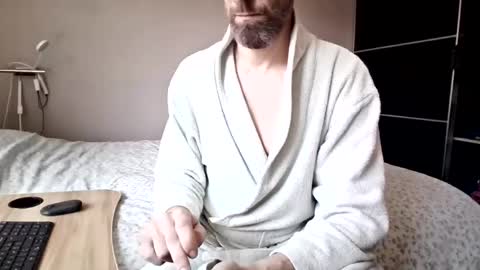 Snapshot of hot_hung_daddy_4u chatting on April 2026 11:12:01 AM Daddy online show from April 2026 11:12:01 AM
