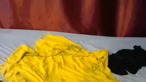 hot_kerush online show from November 2025 07:30:02 PM