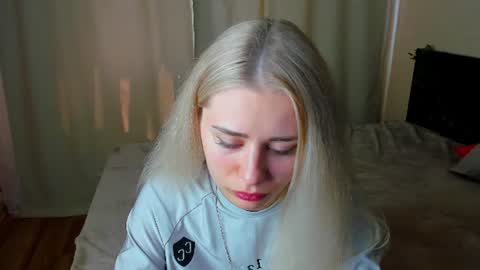 hot_kittie_hot online show from June 2026 07:39:01 AM