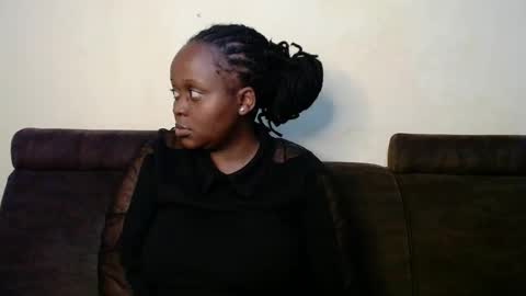 Snapshot of hot_linahh chatting on November 2025 11:07:02 PM Linah online show from November 2025 11:07:02 PM