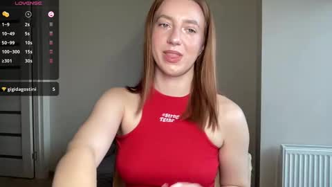 Lina online show from November 2025 09:11:01 AM