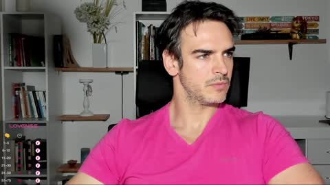 Snapshot of hot_martin25 chatting on December 2024 10:10:01 PM Martin online show from December 2024 10:10:01 PM