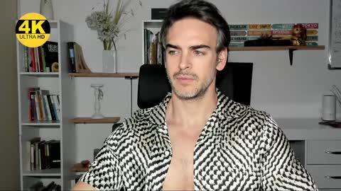 Snapshot of hot_martin25 chatting on December 2024 02:00:02 PM Martin online show from December 2024 02:00:02 PM