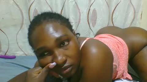 Snapshot of hot_masha chatting on February 2025 01:13:02 AM hot_masha online show from February 2025 01:13:02 AM