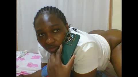 Snapshot of hot_masha chatting on November 2025 06:47:02 AM hot_masha online show from November 2025 06:47:02 AM