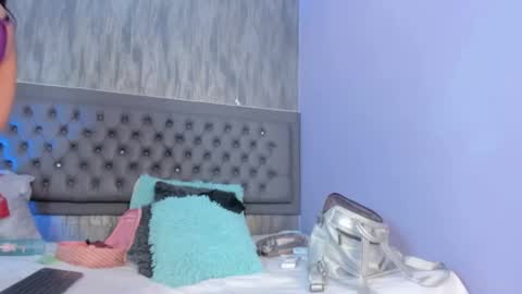 AGATHA CONNORS online show from December 2024 10:19:02 AM