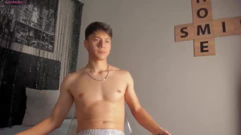 Nick online show from October 2025 08:39:01 PM