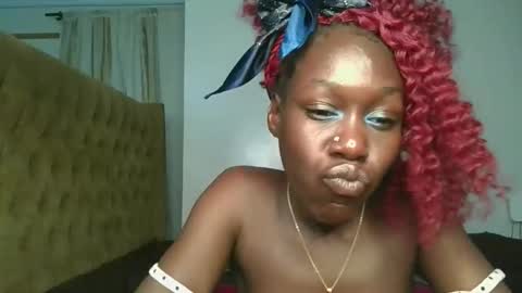 Hot petite online show from February 2026 05:54:01 PM