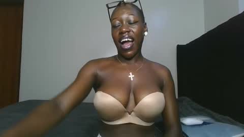 Hot petite online show from March 2026 09:27:02 AM