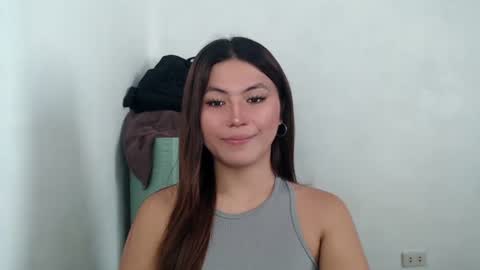 Nikki  online show from April 2026 04:26:02 AM