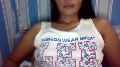 Snapshot of hot_quin11 chatting on February 2025 11:26:02 PM hot_quin11 online show from February 2025 11:26:02 PM