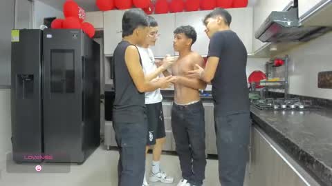 Vanesa Oliver and Andrew online show from September 2025 11:29:01 PM