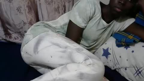 Snapshot of hot_shawrry chatting on February 2025 04:35:02 AM hot_shawrry online show from February 2025 04:35:02 AM