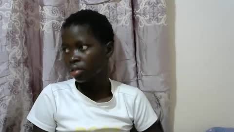 Snapshot of hot_shawrry chatting on February 2025 04:14:02 AM hot_shawrry online show from February 2025 04:14:02 AM