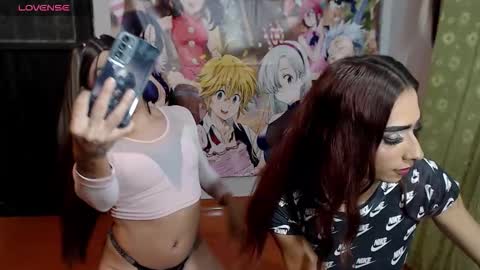 Snapshot of hot_skiiny chatting on December 2025 04:53:02 AM hot_skiiny online show from December 2025 04:53:02 AM