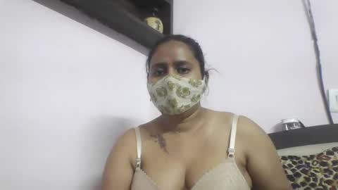 Snapshot of hot_tanvi chatting on April 2026 06:48:02 PM Tanvi online show from April 2026 06:48:02 PM