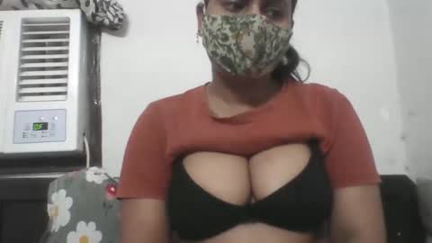 Snapshot of hot_tanvi chatting on May 2026 09:37:01 AM Tanvi online show from May 2026 09:37:01 AM