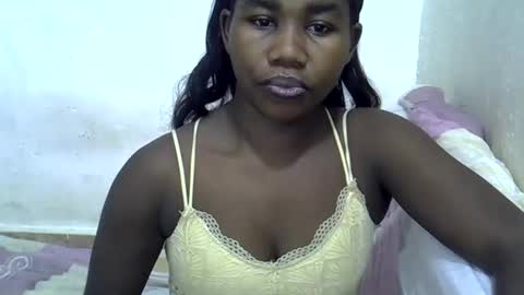 hotagrace online show from November 2025 05:12:02 PM