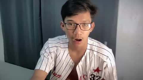 hotasian_jerome online show from March 2026 07:15:01 AM