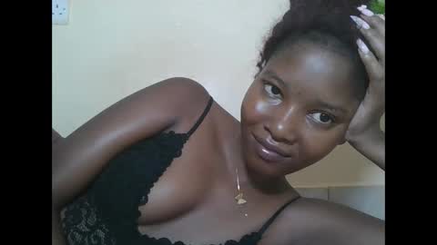 Snapshot of hotbabbee chatting on January 2026 03:34:02 AM love online show from January 2026 03:34:02 AM