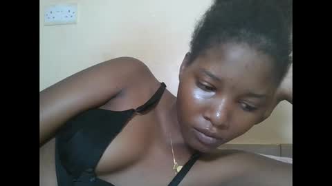 Snapshot of hotbabbee chatting on February 2026 05:45:01 AM love online show from February 2026 05:45:01 AM