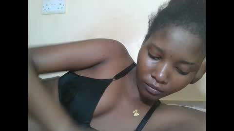 Snapshot of hotbabbee chatting on February 2026 08:46:02 PM love online show from February 2026 08:46:02 PM