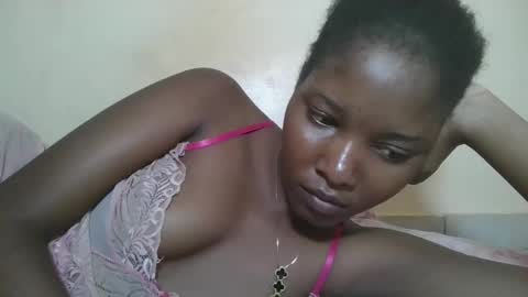 Snapshot of hotbabbee chatting on February 2026 12:45:02 PM love online show from February 2026 12:45:02 PM