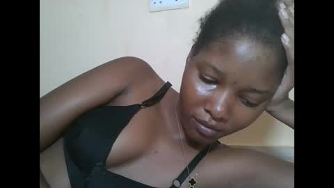 Snapshot of hotbabbee chatting on February 2026 06:20:02 AM love online show from February 2026 06:20:02 AM