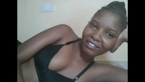 Snapshot of hotbabbee chatting on March 2026 08:00:01 PM love online show from March 2026 08:00:01 PM