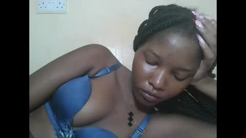 love online show from April 2026 07:00:01 PM