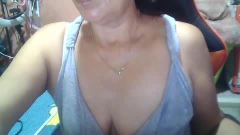 hotbetty_45 online show from February 2025 09:56:01 AM