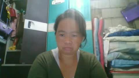 hotchicks4uxx online show from March 2026 01:00:02 AM