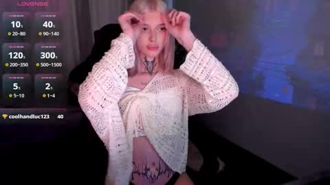 Snapshot of hotchubently chatting on September 2025 08:03:02 AM hotchubently online show from September 2025 08:03:02 AM