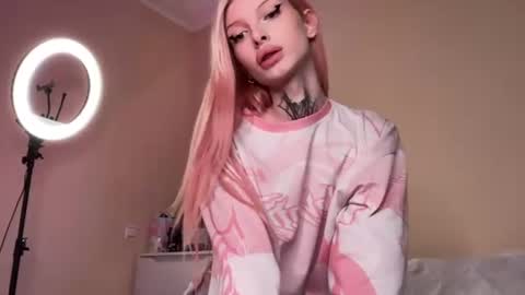 hotchubently online show from July 2026 02:52:01 PM