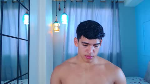 Hussain   aaron and Ekko online show from November 2025 01:10:01 PM