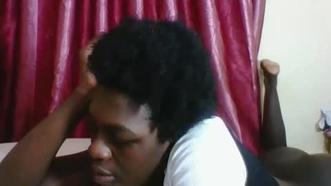 VICTORIA online show from December 2025 10:38:02 PM