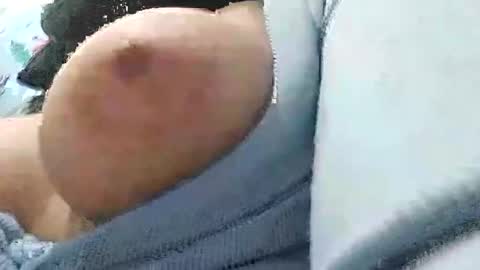 Milan online show from December 2024 05:04:02 AM