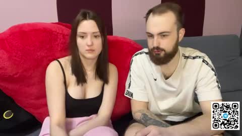 Max and Alina online show from April 2026 07:42:02 PM