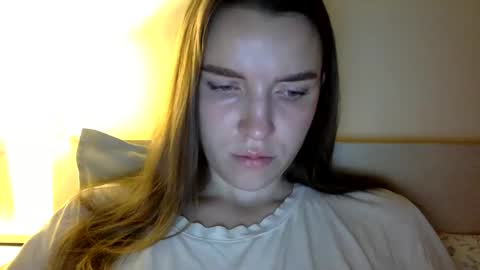 Snapshot of hoteffy chatting on February 2025 04:04:01 AM effy online show from February 2025 04:04:01 AM