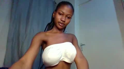 hotfalling706077 online show from December 2024 11:56:02 PM