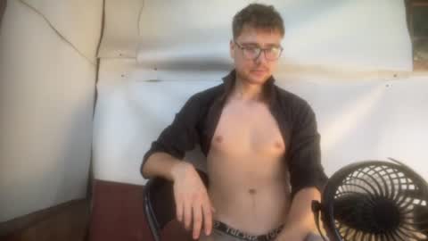 Snapshot of hotgentleman_3003 chatting on August 2026 07:54:02 AM William online show from August 2026 07:54:02 AM