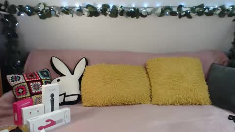 hotgirlkarina online show from March 2026 04:50:01 AM