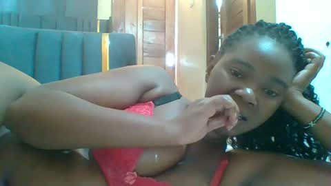 Snapshot of hotgodees chatting on June 2026 07:29:02 AM Queen online show from June 2026 07:29:02 AM