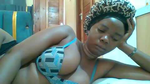 Snapshot of hotgodees chatting on July 2026 04:18:02 AM Queen online show from July 2026 04:18:02 AM