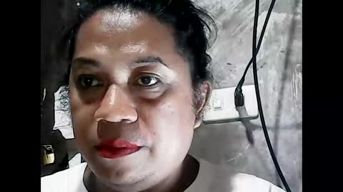 Snapshot of hothadjiee chatting on November 2025 09:29:01 AM hardfuckerxxxxx online show from November 2025 09:29:01 AM