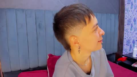 hannah online show from February 2026 02:52:02 AM