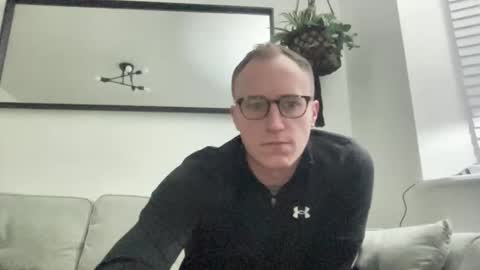 Snapshot of hotholby86 chatting on December 2024 04:03:01 PM hotholby86 online show from December 2024 04:03:01 PM